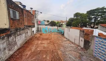 Terreno com 250m2 no Jardim Mangalot
