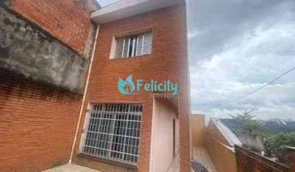 Sobrado com 3 dorms, 3 vagas, 174m2 no Piqueri
