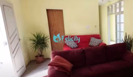 Casa térrea com 3 dorms, 8 vagas, 258m2 no City América