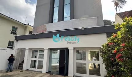Prédio Comercial com 11 salas, 12 vagas, 580m2 em Sumaré