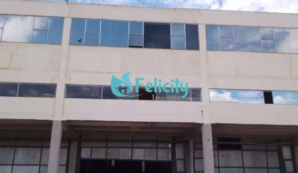 Galpão com 760m2, 2 vagas no Parque São Domingos