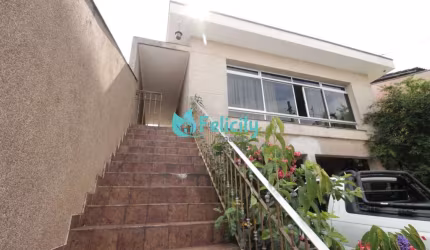 Casa com 3 dorms, 4 vagas, 200m2 no Jardim São José