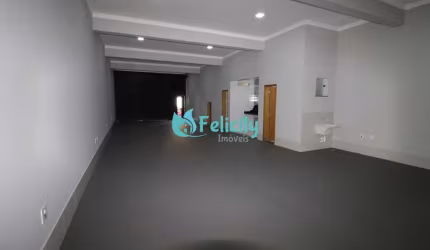 Galpão, 170m2, 3 vagas no Parque São Domingos