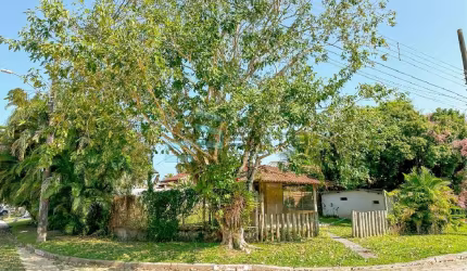 Terreno à venda na Rua Arraia, 182, Mar Verde, Caraguatatuba por R$ 480.000