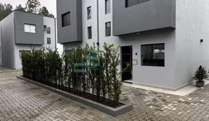 Casa em condomínio fechado com 2 quartos à venda na Rua Dois, 60, Balneário Copacabana, Caraguatatuba, 100 m2 por R$ 439.000