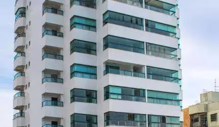 Apartamento com vista de cinema, para o mar