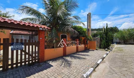 Casa no condomínio Portal Patrimonium, na praia Massaguaçu