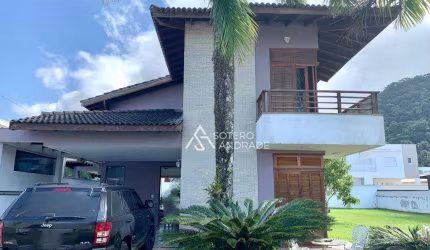 Casa com 4 dormitórios à venda, 281 m² por R$ 2.100.000,00 - Costa Nova - Caraguatatuba/SP