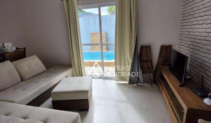 Lindo residencial triplex na praia Massaguaçu