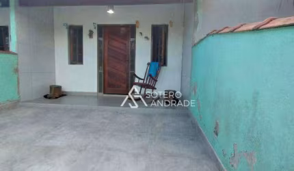 Villagio com localização privilegiada na praia Massaguaçu