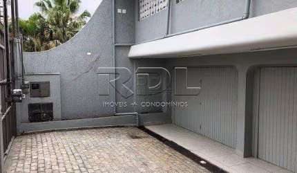 CASA COMERCIAL PARA LOCAÇÃO - BAIRRO JARDIM