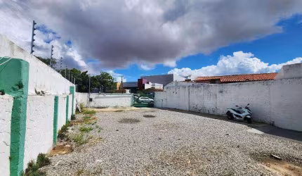 Casa à venda em rua pública, SALGADO FILHO, Aracaju, SE