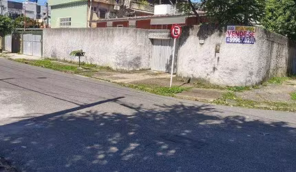 Casa à venda em rua pública, ARRUDA, Recife, PE