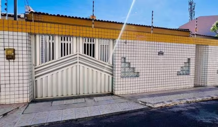 Casa à venda em rua pública, LUZIA, Aracaju, SE