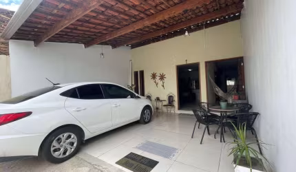 Casa à venda em rua pública, CENTRO, Atalaia, AL