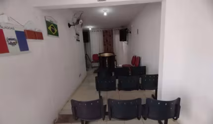 Casa à venda em rua pública, CIDADE UNIVERSITÁRIA, Maceió, AL