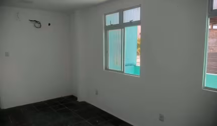 Comercial para locação em rua pública, PERNAMBUES, Salvador, BA