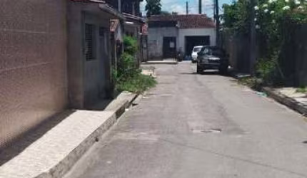 Casa à venda em rua pública, TABULEIRO DO MARTINS, Maceió, AL