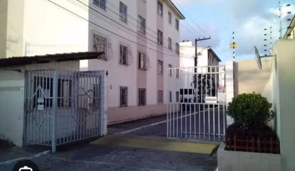 Apartamento à venda no PRAIAS DO FORTE, FAROLÂNDIA, Aracaju, SE