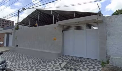 Casa à venda no CONDOMÍNIO MORADA DOS PALMARES, SANTA LÚCIA, Maceió, AL