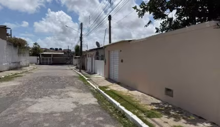 Casa à venda em rua pública, RIO DOCE, Olinda, PE
