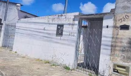 Casa à venda em rua pública, FAROLÂNDIA, Aracaju, SE
