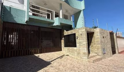 Casa à venda em rua pública, ARUANA, Aracaju, SE