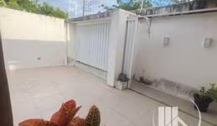 Casa à venda em rua pública, PEREIRA LOBO, Aracaju, SE