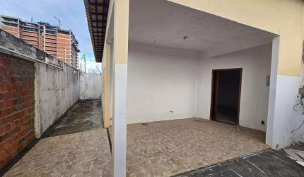 Casa à venda em rua pública, COROA DO MEIO, Aracaju, SE