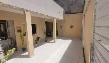 Casa à venda em rua pública, INDUSTRIAL, Aracaju, SE