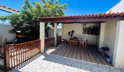 Casa à venda em rua pública, ARUANA, Aracaju, SE