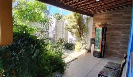 Casa à venda em rua pública, ARUANA, Aracaju, SE