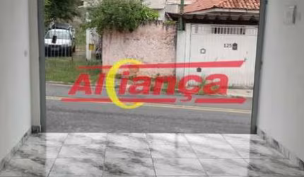 Salão comercial para alugar  na Vila Rosália - Guarulhos  por R$ 1.300,00
