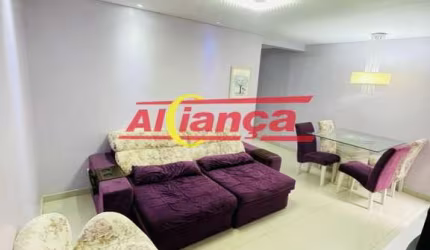 Casa para alugar com 3 quartos sendo 2 suítes e 2 vagas, Jd. Guilhermino - Por R$ 2.400,00