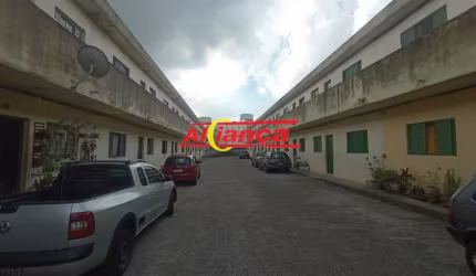Casa com 2 quartos para alugar, 69,81 m² - Vila Rio de Janeiro Guarulhos/SP por R$ 1.481,75