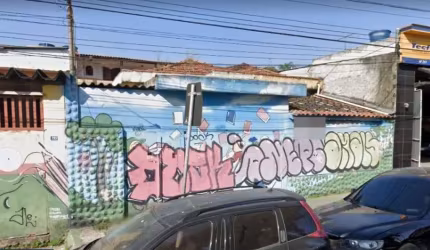 CASA PARA ALUGAR COM 70M² - 5 QUARTOS NO PICANÇO