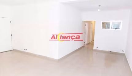 Casa terrea para alugar, 3 quartos, sendo 1 suíte e 3 vagas 246m²,Jardim Tranqüilidade  R$ 7.400,00