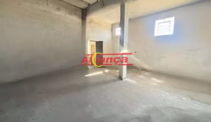 Salão 95,76m² + 450,39m² de terreno para alugar-  Picanço - Guarulhos/SP  por R$ 5.000