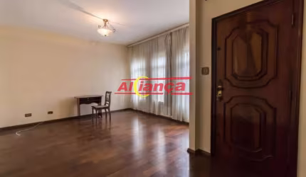 Sobrado com edícula com 3 quartos para alugar, 210m² - Vila Pedro Moreira- -R$ 4.500,00