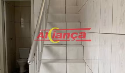Sobrado para alugar, 2 quartos 90 m², Jardim Presidente Dutra- Guarulhos R$ 1.100,00