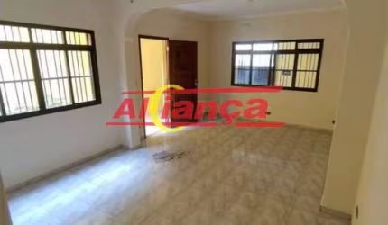 SOBRADO PARA ALUGAR COM 260M², 3 QUARTOS, 2 VAGAS, JARDIM MOREIRA - GUARULHOS/SP POR R$ 4.000,00