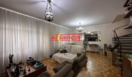 Sobrado comercial com 3 quartos e piscina para alugar, 258m² - Vila Rosália- Guarulhos R$ 8.500,00