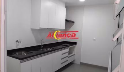 Apartamento com 1 quarto, cozinha e banheiro no Cocaia - por R$ 1.250,00