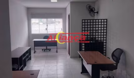 Sala para alugar 32m² no Vila Galvão, por R$ 1.500,00