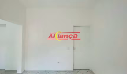 CASA PARA ALUGAR COM 60M², 02 QUARTOS, VILA SÃO RAFAEL - GUARULHOS/SP POR R$ 1.300,00
