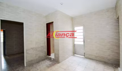 Casa com 2 quartos para alugar, 65 m² - Jardim Paulista - Guarulhos/SP - por R$ 1.300,00