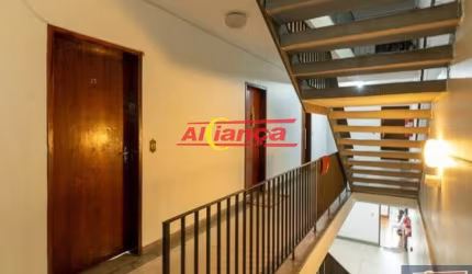 Studio com 1 quarto para alugar,  27m² - Vila São João - Guarulhos/SP - por R$1.800