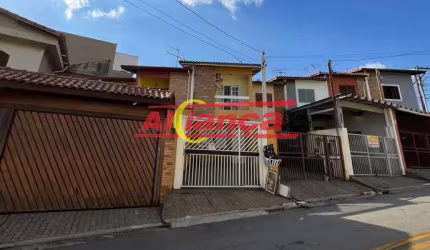 Sobrado para alugar com 3 quarto sendo 1 suíte e 1 vaga nA Ponte Grande - Por R$ 2.800,00