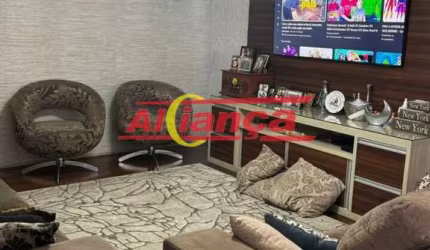 Casa com edícula para alugar, 2 quartos e 3 vagas, 249m², Jardim Santa Mena- Guarulhos R$ 6.300,00