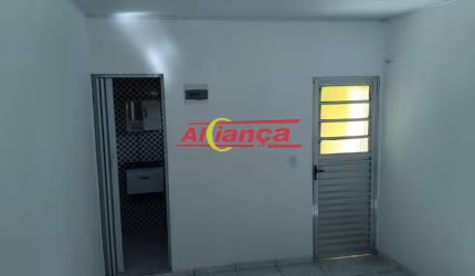 Casa com 1 quarto para alugar, 80m² -Vila Alzira - Guarulhos/SP